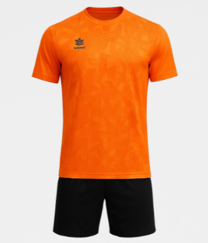 Resacón en la Sierra - uniforme 1